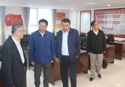 青海省副省長、省國資委黨委書記、主任王黎明，蒞臨省物產集團調研指導工作